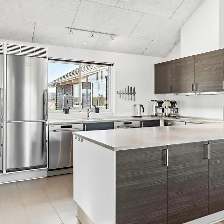 18 Person In Bogense