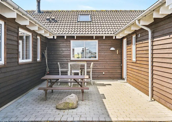 18 Person In Сasa de vacaciones Bogense